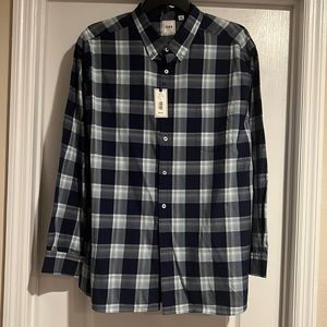 ROWM Light blue dark Blue plaid button down shirt. 3XB. Brand new with tags.
